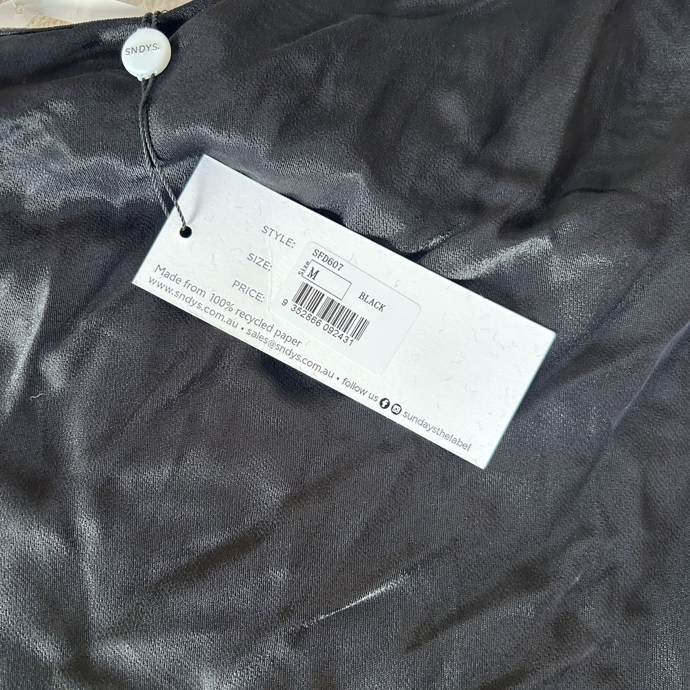 Revolve SNDYS Maxi Dress Black‎ Strapless Satin size M NWT $125 - Picture 5 of 9